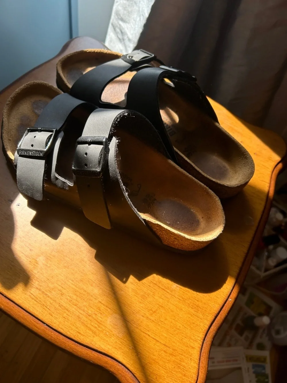 Sandals - Picture 2 of 6